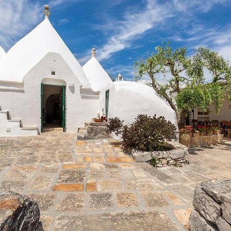 Trullo Il Karrubo Villa Ostuni Exterior foto