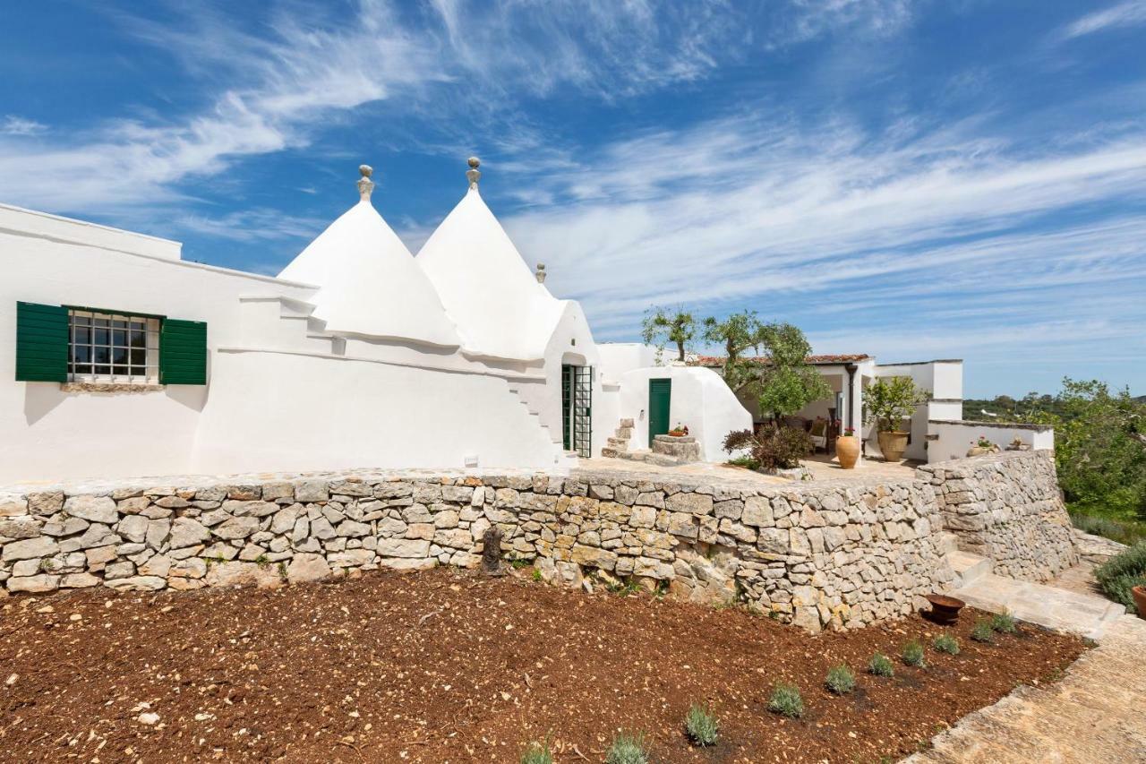 Trullo Il Karrubo Villa Ostuni Exterior foto
