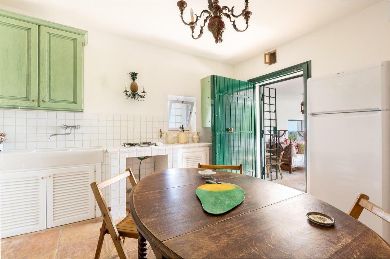 Trullo Il Karrubo Villa Ostuni Exterior foto
