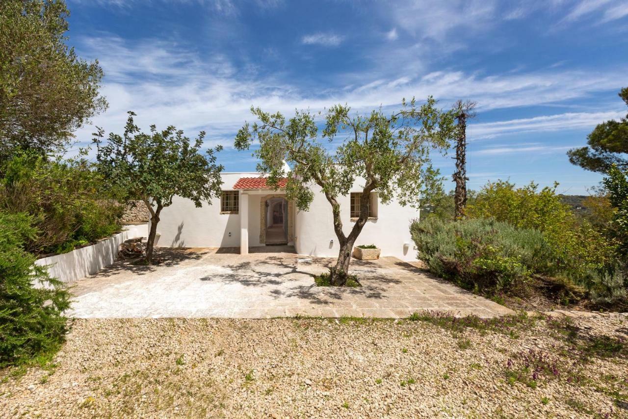 Trullo Il Karrubo Villa Ostuni Exterior foto