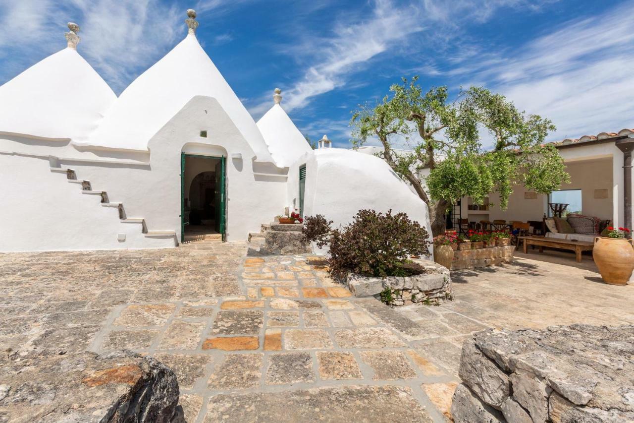 Trullo Il Karrubo Villa Ostuni Exterior foto